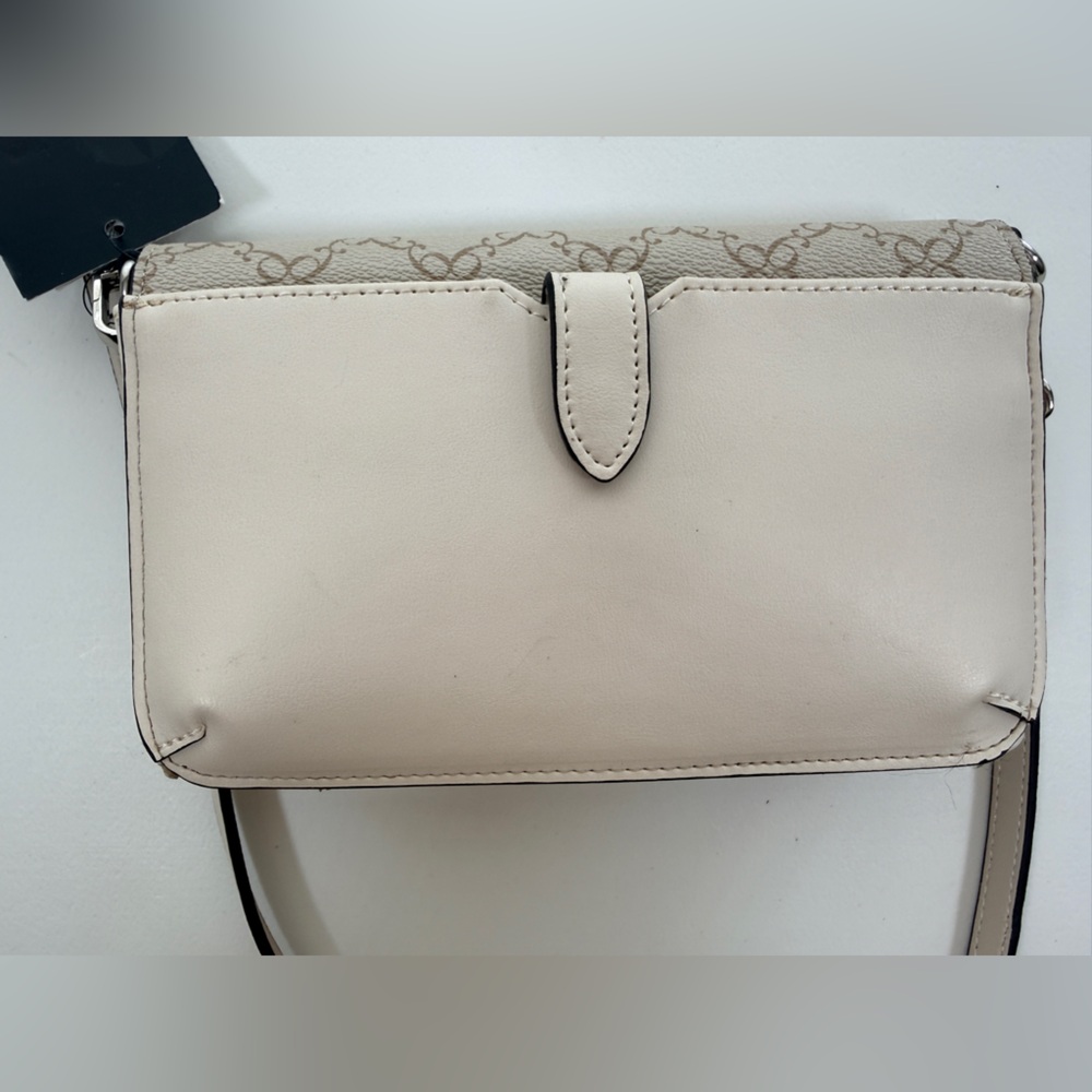 NWT Nine West Shonda Signature Wallet-On-A-String Sling Wallet Crossbody Bag - Picture 2 of 13